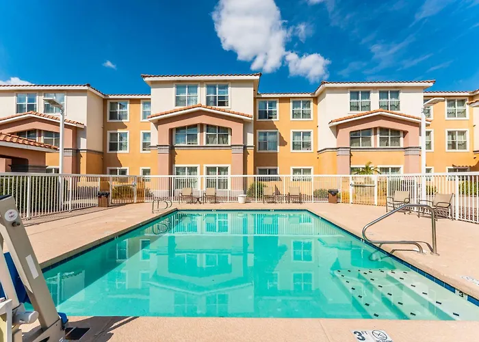 1 Bd 1 Ba Furnished 2 Beds * Scottsdale